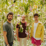 Multi-Platinum Chart-Topping Band AJR Debuts « Touchy Feely Fool » Music Video